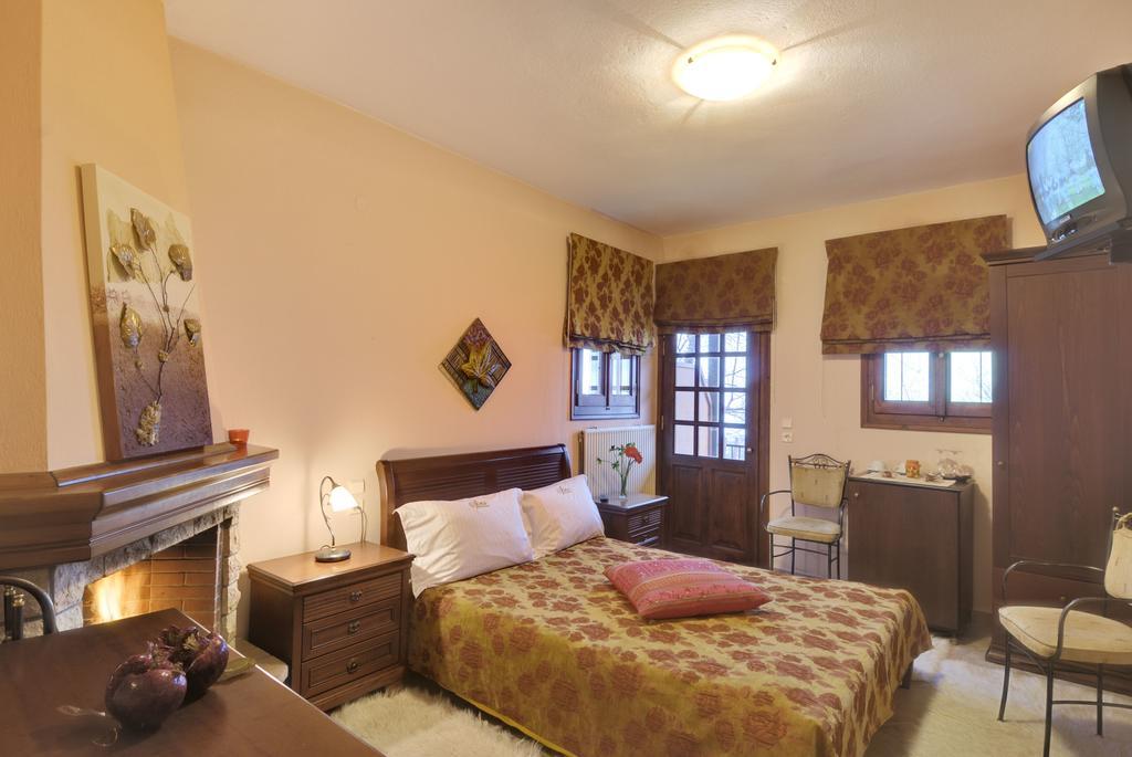 Guesthouse Iris Tsagarada Ngoại thất bức ảnh