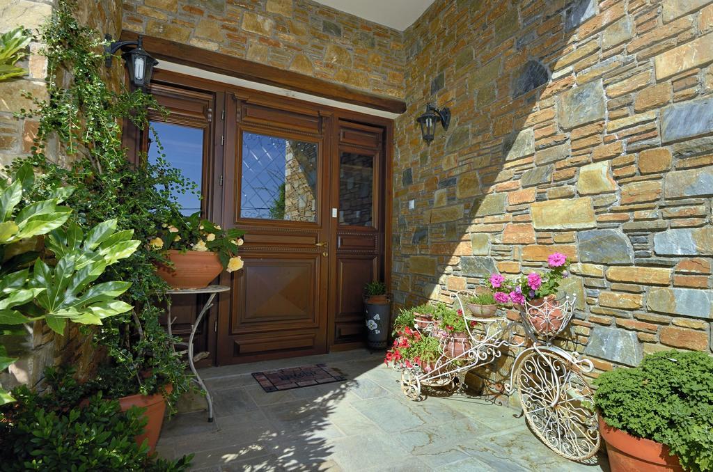 Guesthouse Iris Tsagarada Ngoại thất bức ảnh